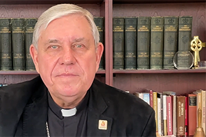 Headshot of Archbishop Listecki